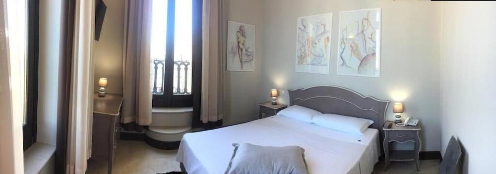 Suite Porta Terra Gallipoli Exterior photo