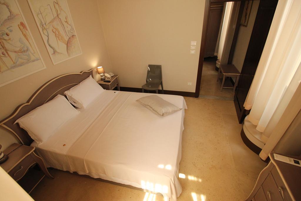 Suite Porta Terra Gallipoli Exterior photo