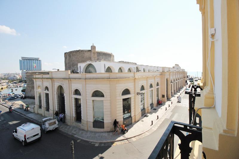 Suite Porta Terra Gallipoli Exterior photo