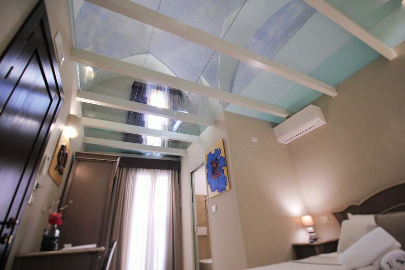 Suite Porta Terra Gallipoli Exterior photo
