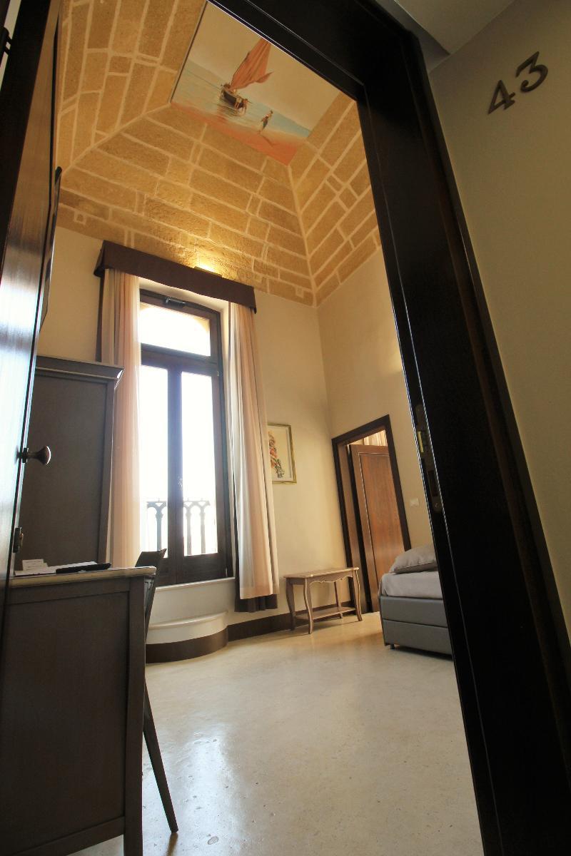 Suite Porta Terra Gallipoli Exterior photo